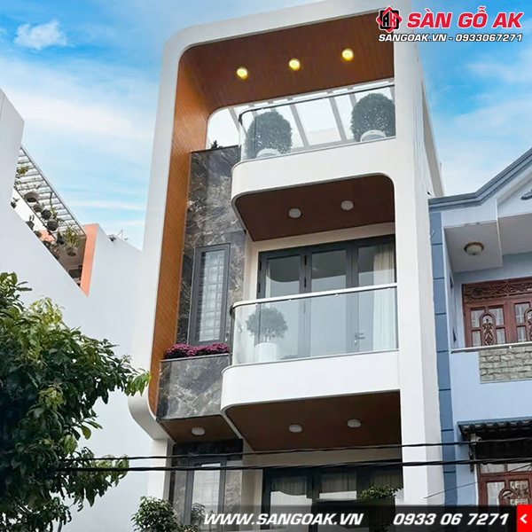 Tấm ốp gỗ nhựa ngoài trời ASA Kosmos OP113X16 Golden Teak